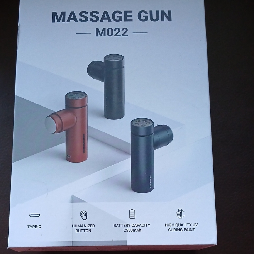 Massage Gun M022 - Black and Red